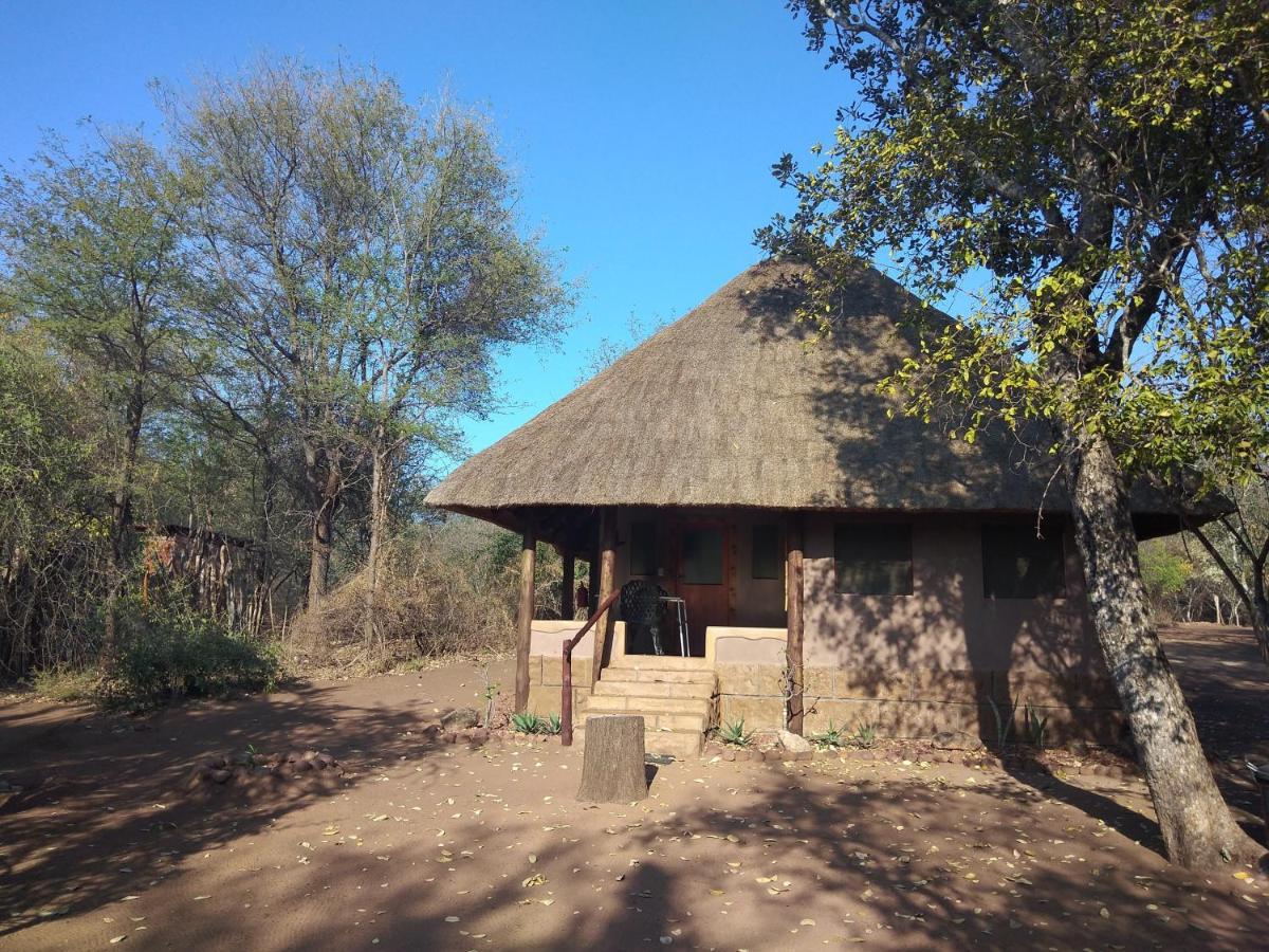 Nthakeni Bush & River Camp Pafuri Gate Exterior photo